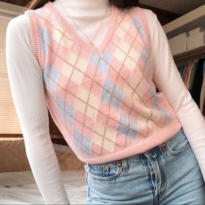 Brandy Melville Argyle Sweater Vest